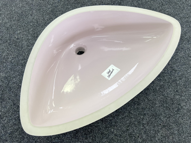 IDEAL STANDARD Butterfly Unterbauwaschbecken WHISPER-ROSA 72 cm