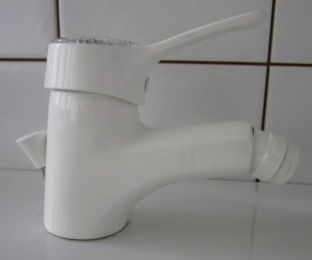 IDEAL STANDARD Ceramix Junior Bidet Armatur Bidetarmatur in WEISS