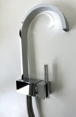 Delta kitchen faucet sinkfaucet chrome