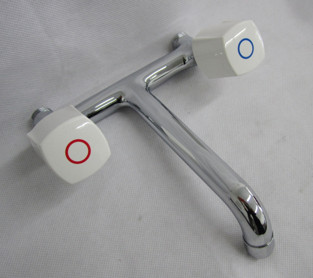 Egro Wandarmatur Küchenarmatur Spültischarmatur Chrom Weiss