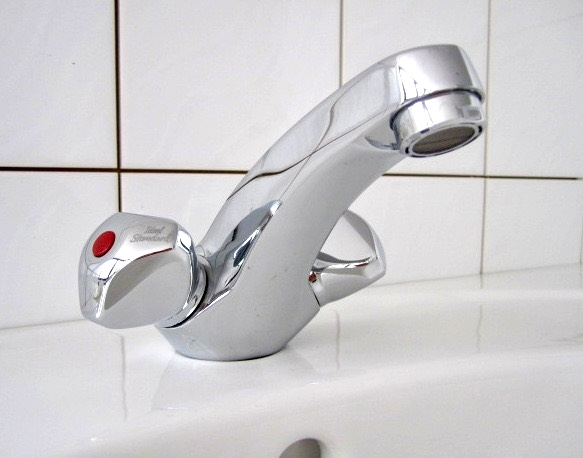 IDEAL STANDARD Euroflow Zweigriff Waschtischarmatur Chrom