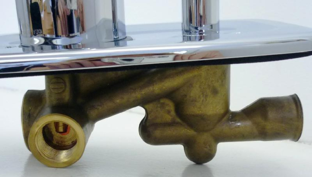 Bausatz 2 - Ceradisc Oberteile Unterputz-Badewannenarmatur Chrom