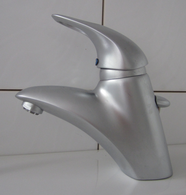 Contura 300 Waschbeckenarmatur Niederdruck in Chrom-Matt Velourchrom