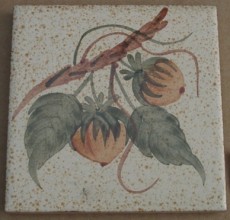 MOSA 1363 Wandfliese handbemalte antike Küchenfliese Landhaus Art mit Haselnuss Motiv 10x10 cm