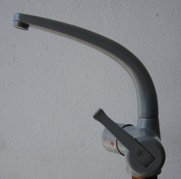 KURI Küchenarmatur mit Geräteanschlussventil Silber Grau