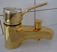 IDEAL STANDARD Ceramix Waschbeckenarmatur mit Brauseschlauchanschluss Gold