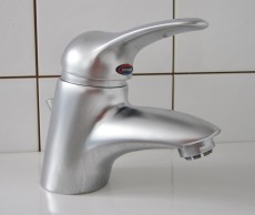 Contura 200 Waschbeckenarmatur Armatur Niederdruck Chrom-Matt Velourchrom