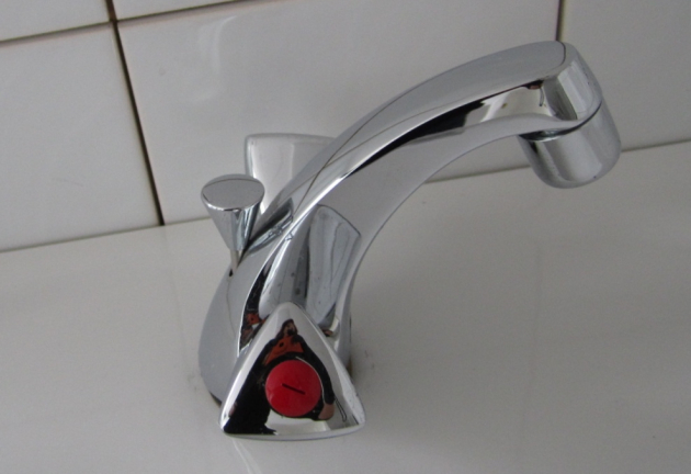 Ideal Standard EUROPA Waschbeckenarmatur Zweigriff CHROM