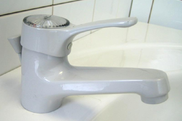 IDEAL STANDARD Ceramix Junior Waschbeckenarmatur Hell-Grau