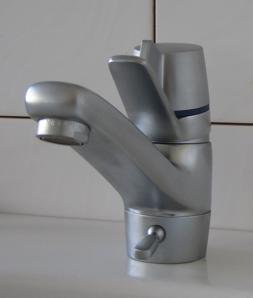 Egro Waschbeckenarmatur / Waschtischarmatur Edelmatt Chrom-Matt