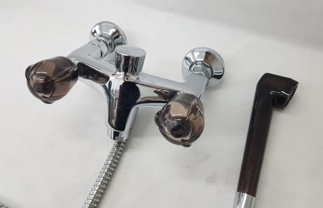 KWC NEO-3 Badewannenarmatur + Handbrause+Schlauch Chrom-Braun