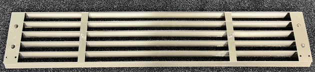 Gaggenau Lüftungsgitter Leiste Abdecksockel Möbelgitter Küche Abluft Side by side Kühlschrank KIUGG81 Ersatzteil