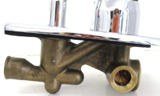 Ceradisc Unterputz-Badewannenarmatur Wandeinbau Chrom