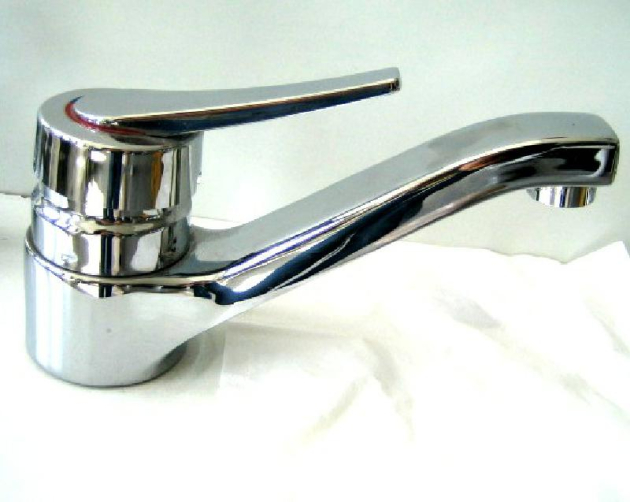 KUGLER Designer Waschbeckenarmatur Wasserhahn Waschtischarmatur Chrom